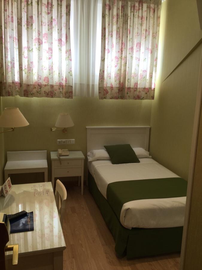 Hotel Cordon Burgos Luaran gambar